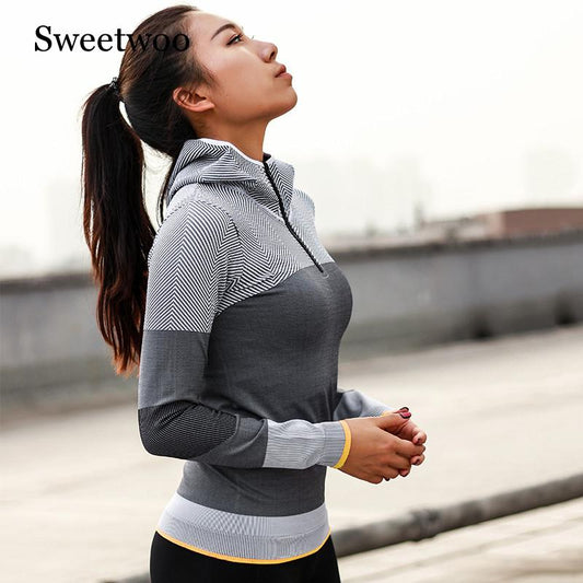 Women's Hooded Running Jacket, Long Sleeve for Spring/Autumn