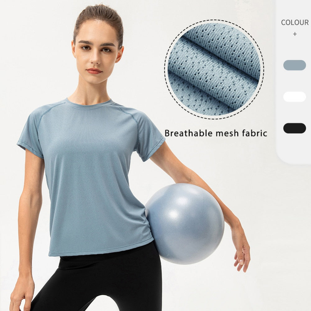 Women's Quick Dry Sports/Running Breathable Shirt